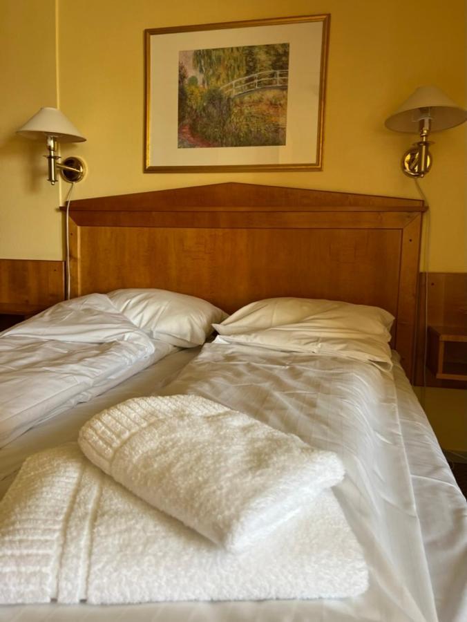 Ovre Sem Gard Hotel Asker Luaran gambar